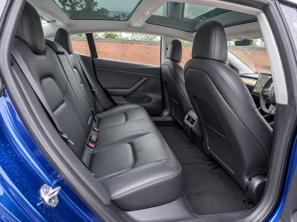 Tesla Model 3 Dual Motor Performance Blue #6