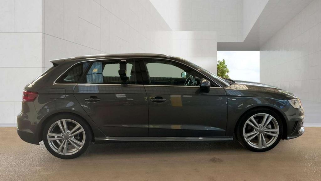 Audi A3 Sportback S Line Tfsi  #5