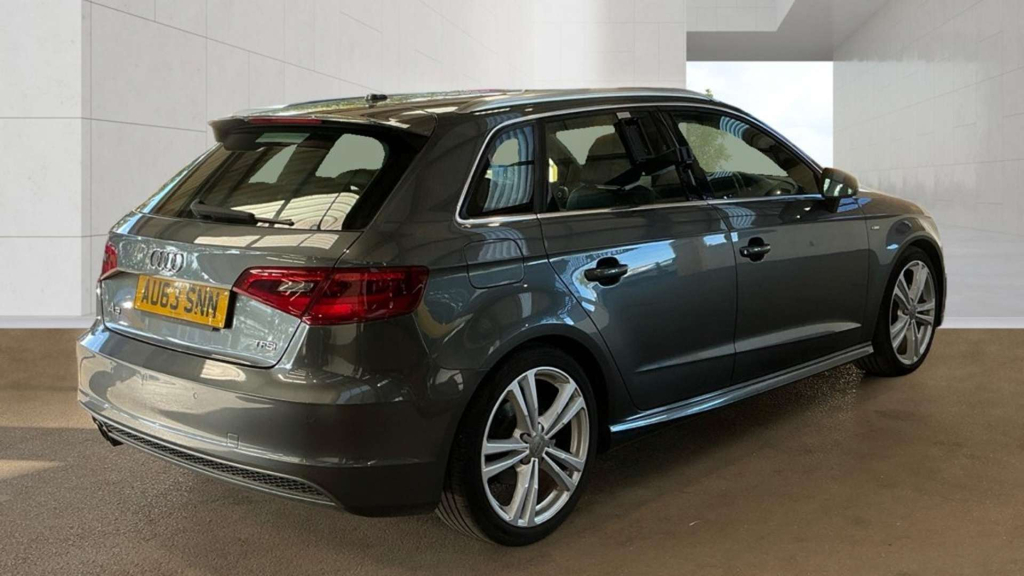 Audi A3 Sportback S Line Tfsi  #4