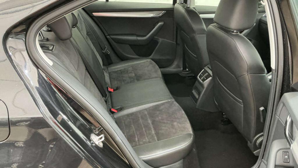 Skoda Octavia 1.4 Se Tsi 139 Bhp Grey #9