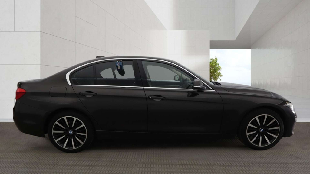 BMW 3 Series Luxury #5