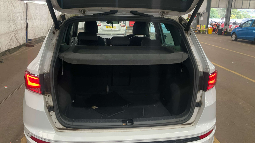Seat Ateca 1.4 Ecotsi Se Technology Suv Eur White #9