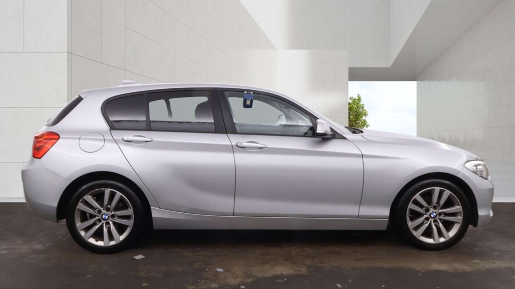 BMW 1 Series 118D Sport Silver #5