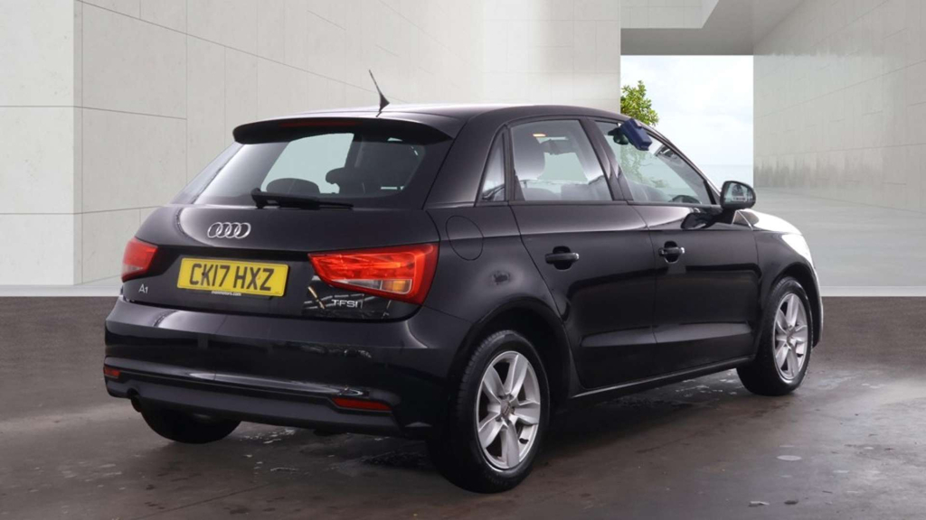 Audi A1 Sportback Tfsi Se #4