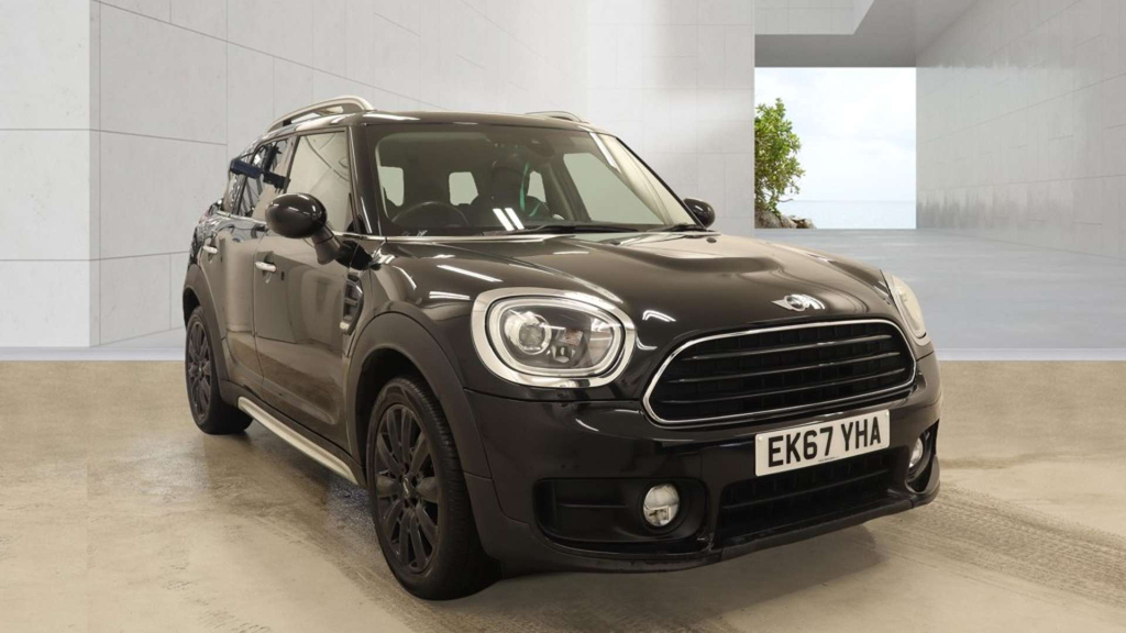 Mini Countryman Cooper D Black