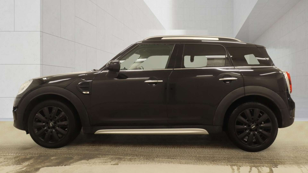 Mini Countryman Cooper D Black #6
