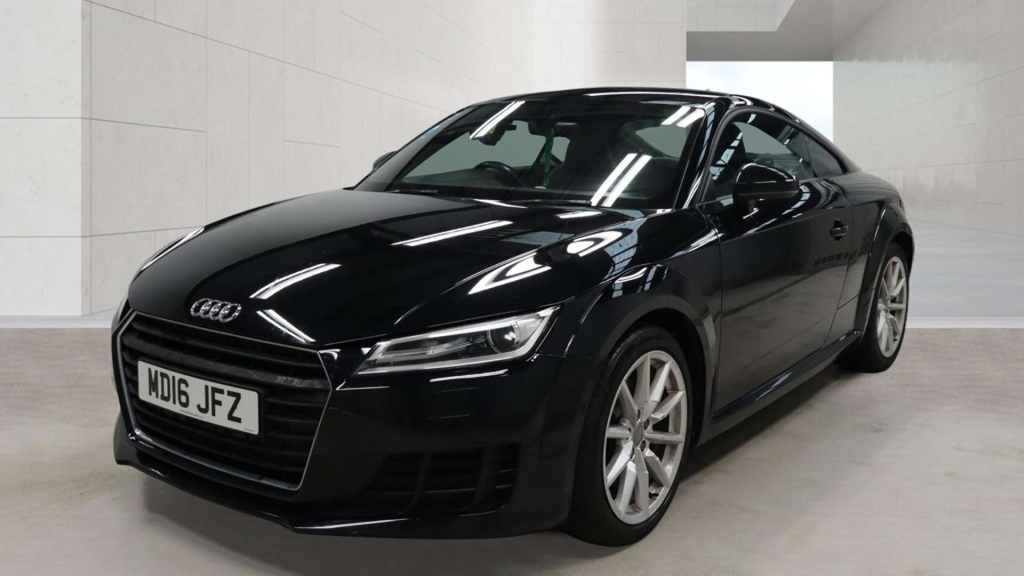 Audi TT Sport Tfsi Black #2