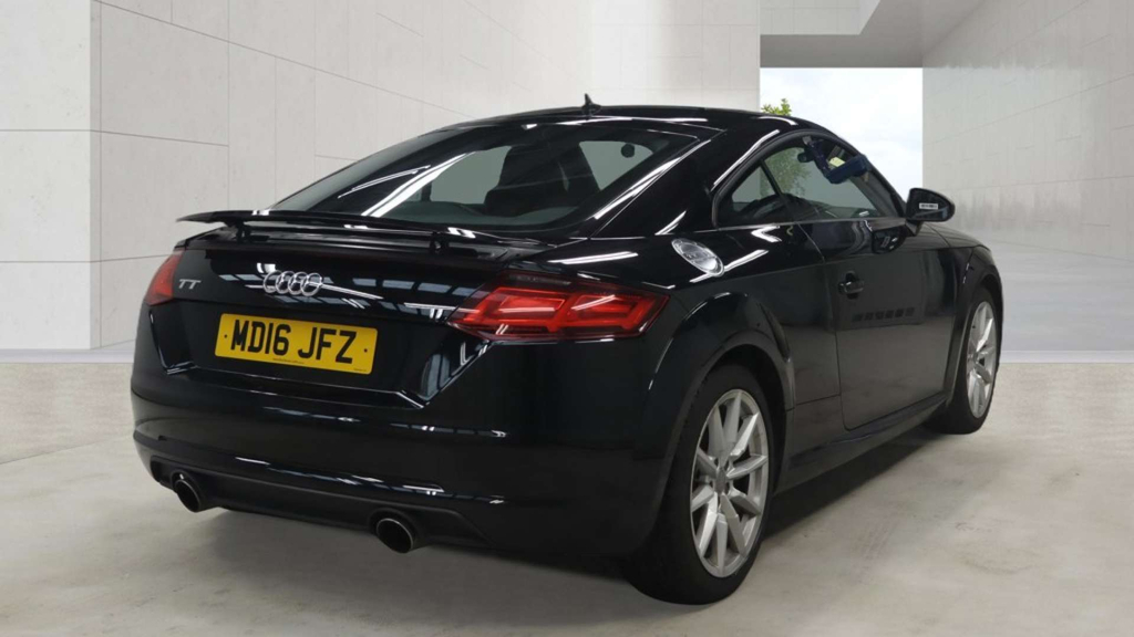 Audi TT Sport Tfsi Black #4