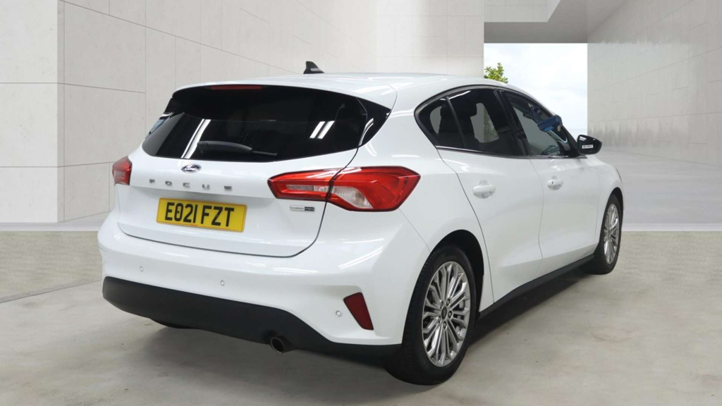 Ford Focus Titanium X Edition Mhev White #4