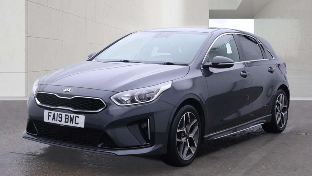 Kia Ceed 1.6 Crdi 3 Hatchback Dct Euro 6 Ss Red #2