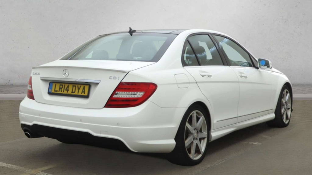 Mercedes-Benz C Class Amg Sport Edition Premiumcdi #4
