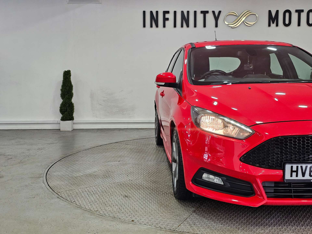 Ford Focus 1.5 Tdci Zetec Euro 6 Ss Black #12