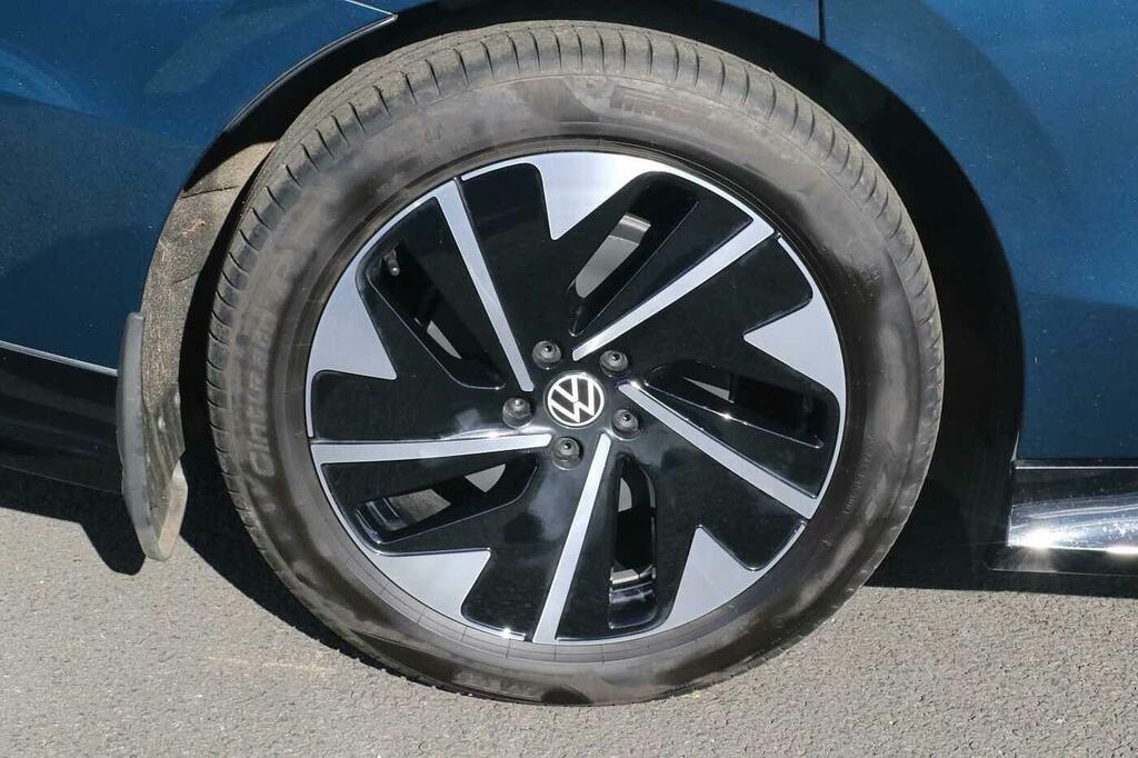 Volkswagen ID.7 210Kw Match Pro Plus 77Kwh Blue #5