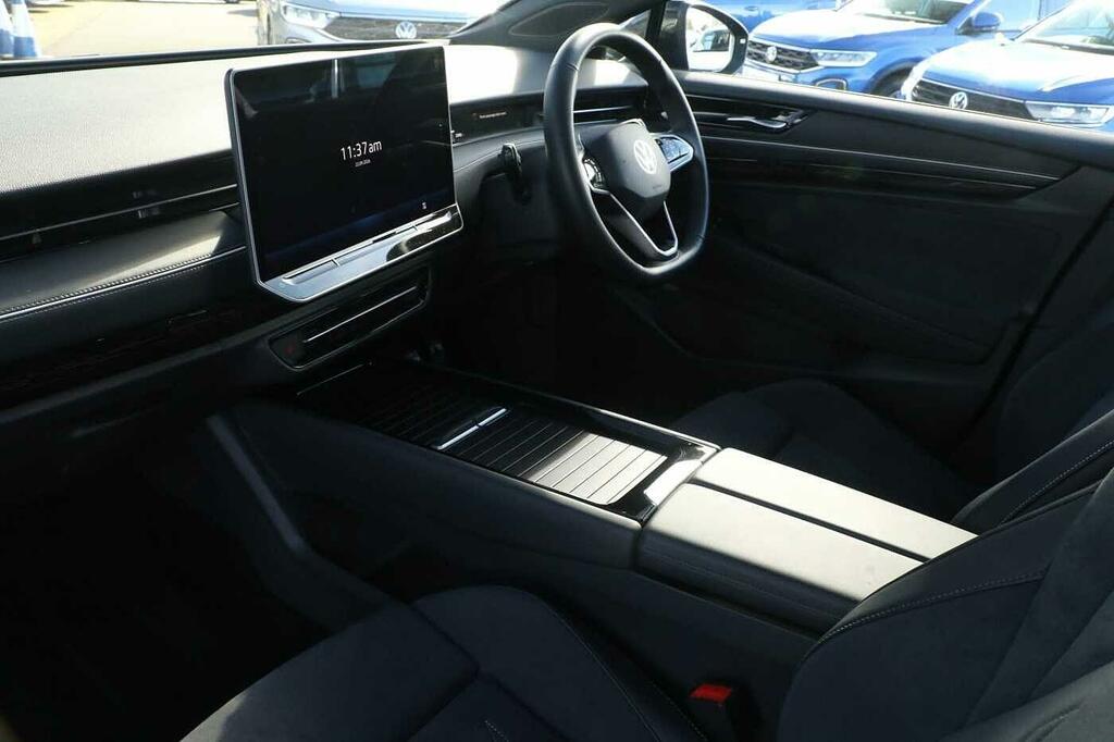 Volkswagen ID.7 210Kw Match Pro Plus 77Kwh Blue #2