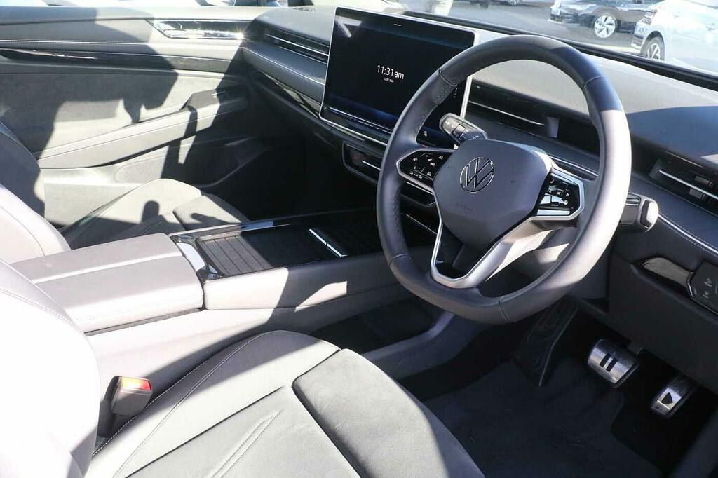 Volkswagen ID.7 210Kw Match Pro Plus 77Kwh Blue #6
