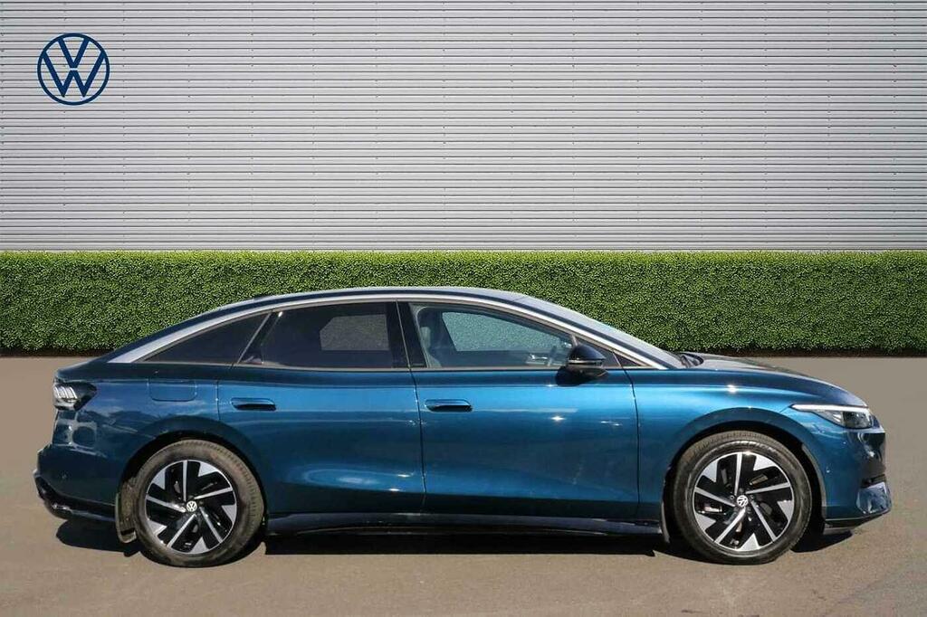Volkswagen ID.7 210Kw Match Pro Plus 77Kwh Blue #4