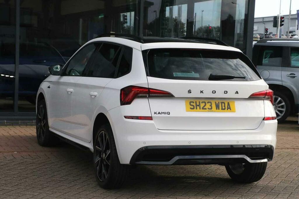 Skoda Kamiq 1.5 Tsi Monte Carlo Dsg White #3