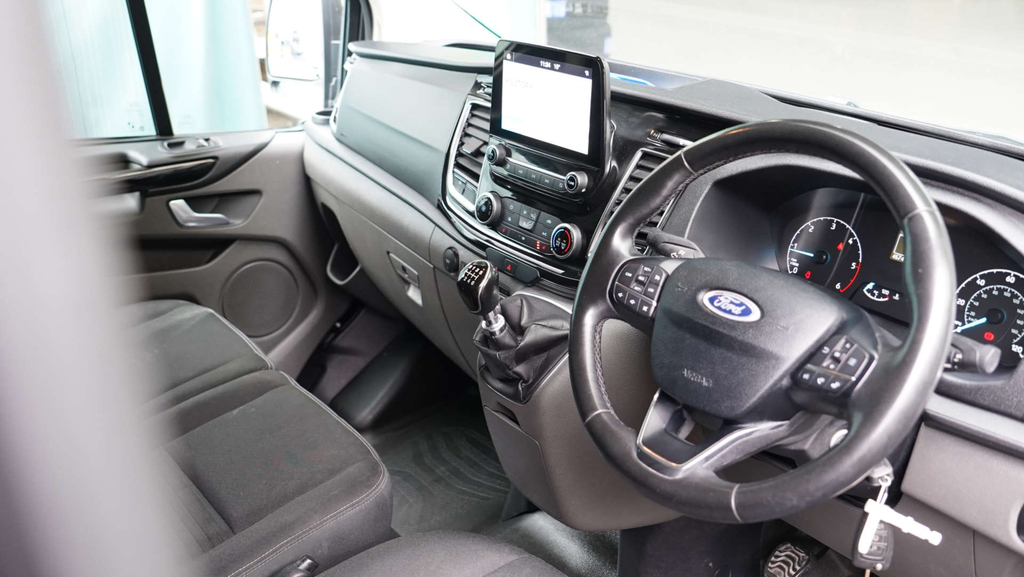 Ford Transit Custom Limited Blue #24