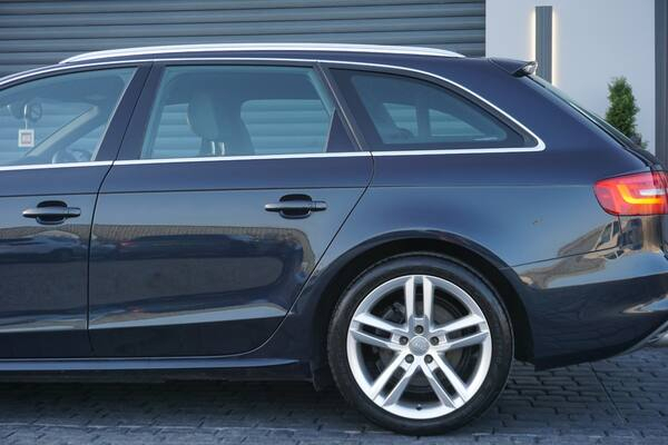 Audi A4 Avant Estate 2.0 Tdi S Line Multitronic Euro 5 Ss White #26