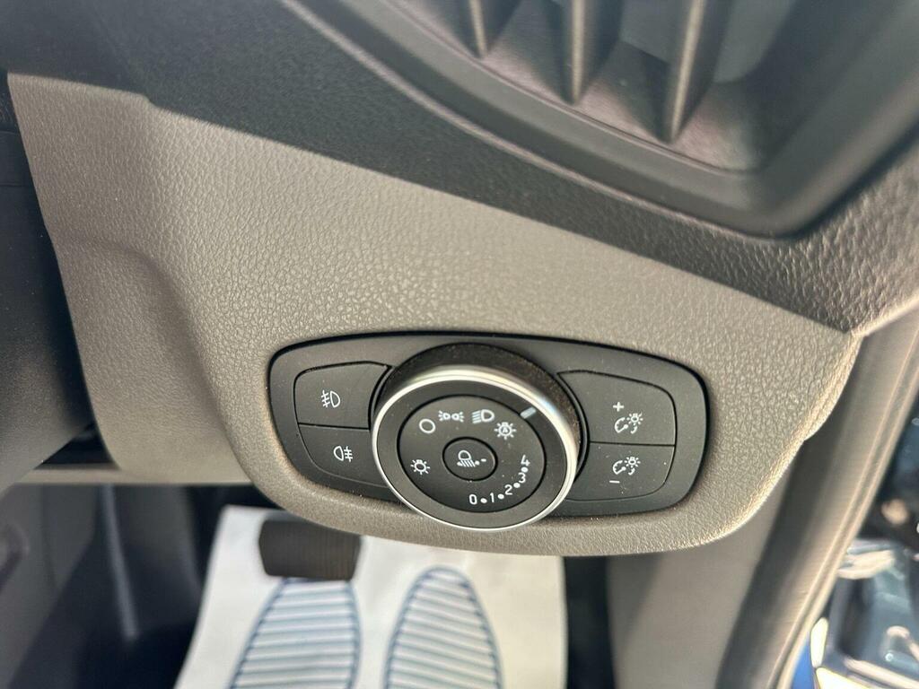 Ford Transit Connect Connect 1.5 240 Limited Tdci 119 Bhp Blue #18