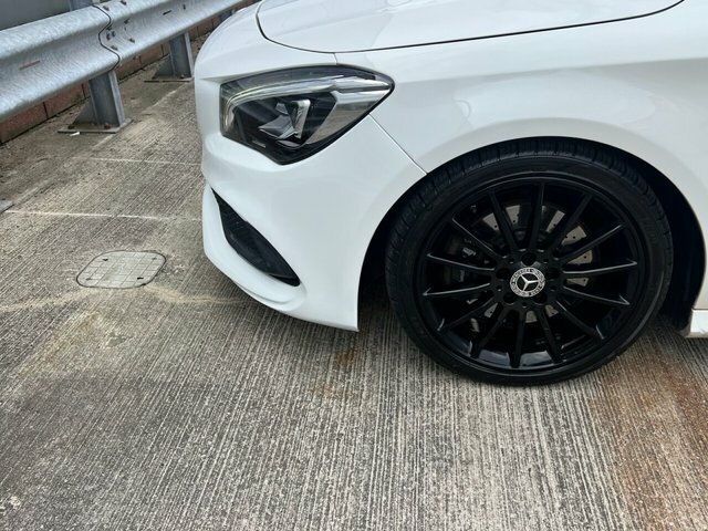Mercedes-Benz CLA Class Cla 200 Amg Line Night Edition Plus White #13