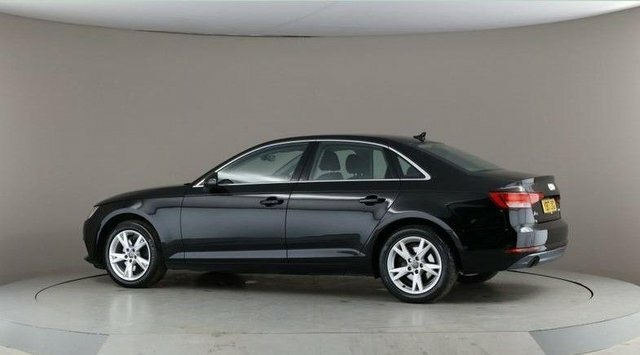 Audi A4 Tfsi Sport Black #4