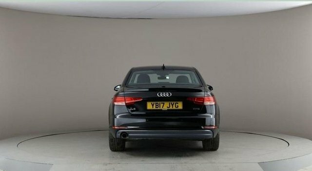 Audi A4 Tfsi Sport Black #5