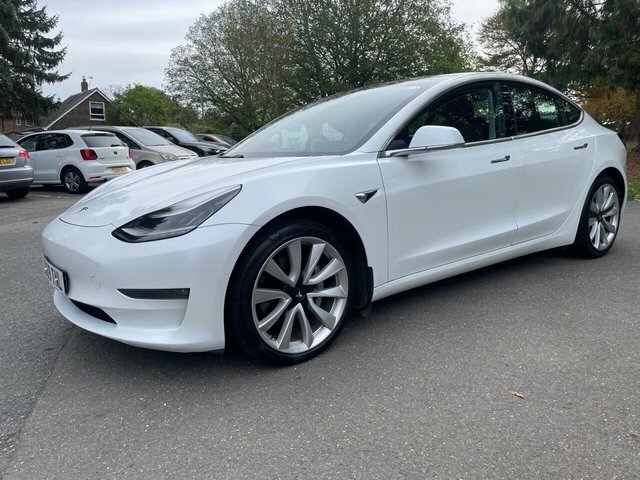 Tesla Model 3 Saloon White #3