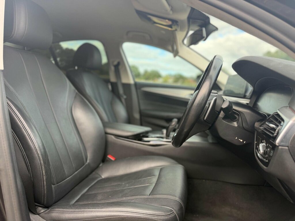 BMW 5 Series 520D Mht M Sport Blue #9