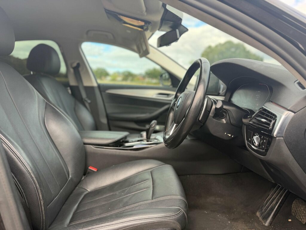 BMW 5 Series 520D Mht M Sport Blue #8