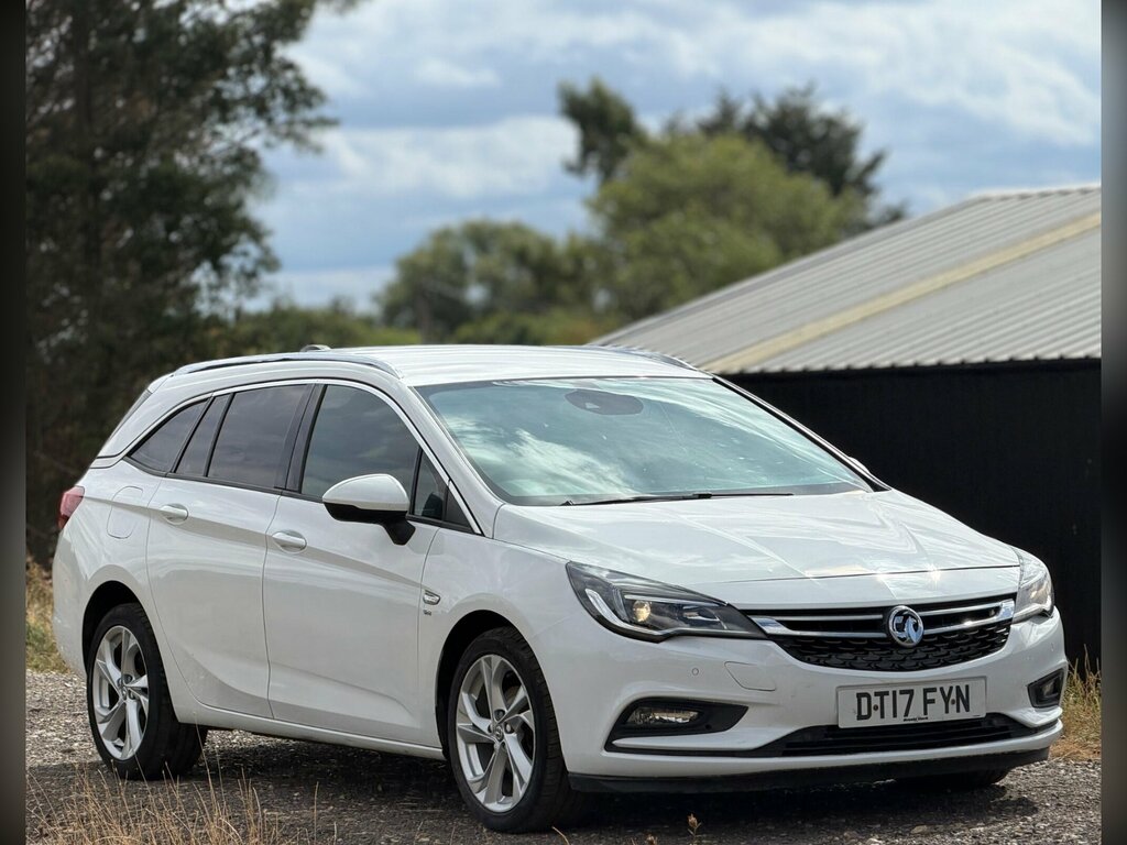 Vauxhall Astra 1.4I Turbo Sri Sports Tourer Euro 6 Ss White #4