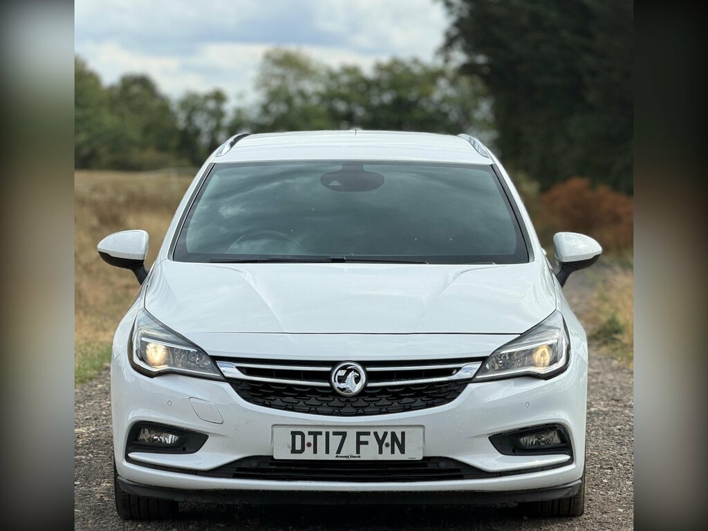 Vauxhall Astra 1.4I Turbo Sri Sports Tourer Euro 6 Ss White #3