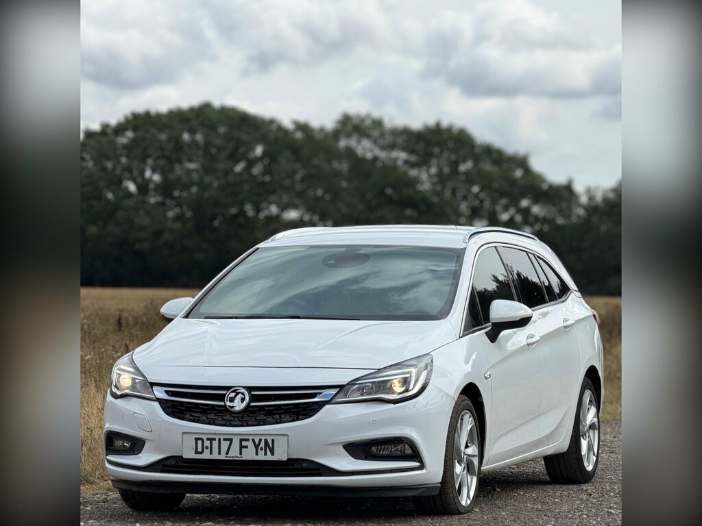 Vauxhall Astra 1.4I Turbo Sri Sports Tourer Euro 6 Ss White #2