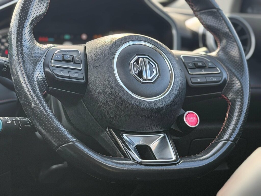 MG HS 1.5 T-gdi Excite Euro 6 Ss Red #33
