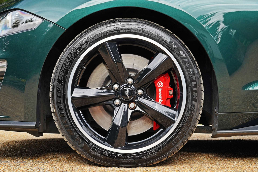 Ford Mustang Bullitt Green #2