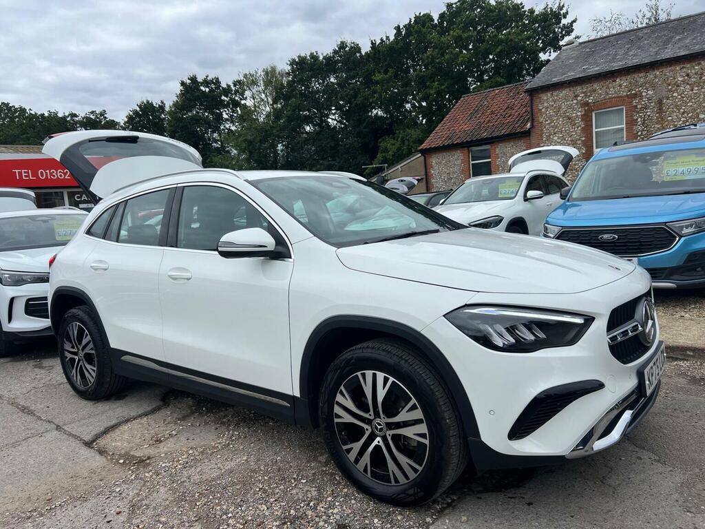 Mercedes-Benz GLA Class Suv 2.0 Gla200d Sport Executive 8G-dct Euro 6 S White