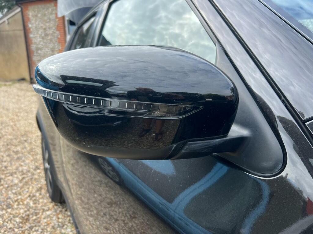 Nissan Juke 1.6 112 Tekna Bose Blue #32