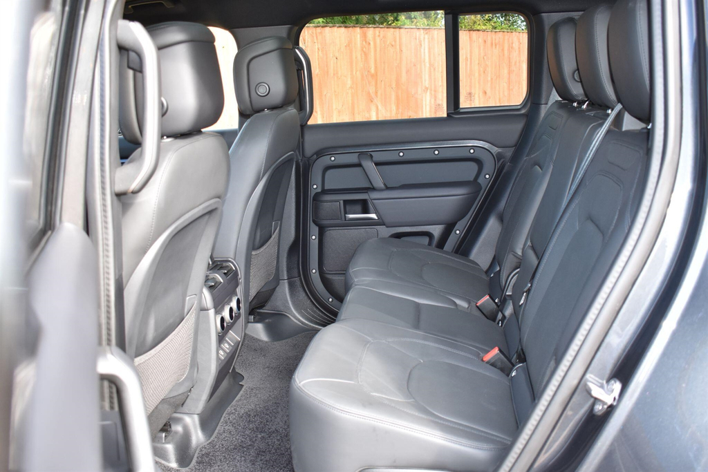 Land Rover Defender 110 3.0 D350 Mhev X-dynamic Hse 4Wd Grey #4