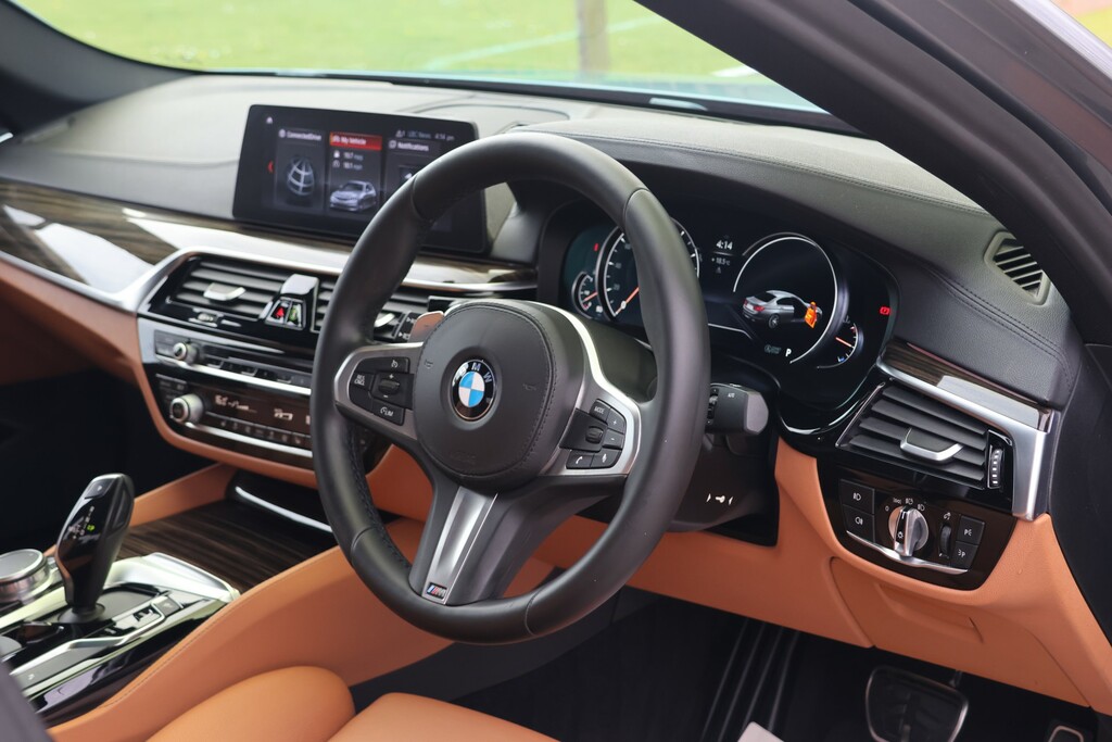 BMW 5 Series 3.0 540I M Sport Saloon Xdrive Eur Blue #6