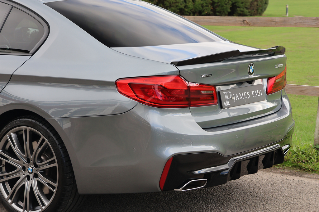 BMW 5 Series 520D M Sport Black #31