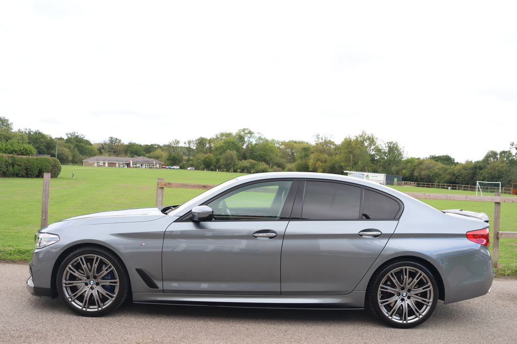 BMW 5 Series 520D M Sport Black #15