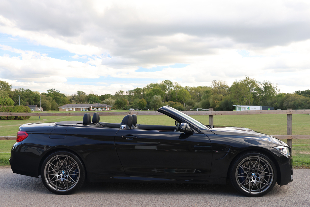 BMW M4 3.0 Biturbo Competition Convertible Dct Blue #2