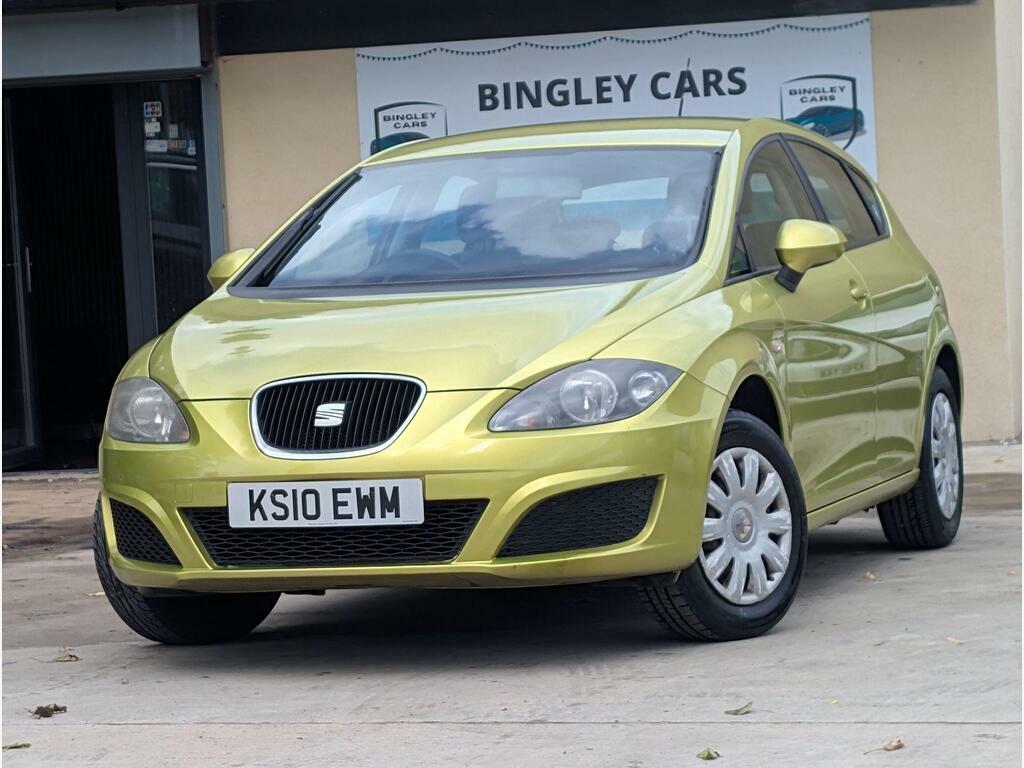 Seat Leon Hatchback 2.0 Tdi Sport Dsg Euro 4 201010 Red #1
