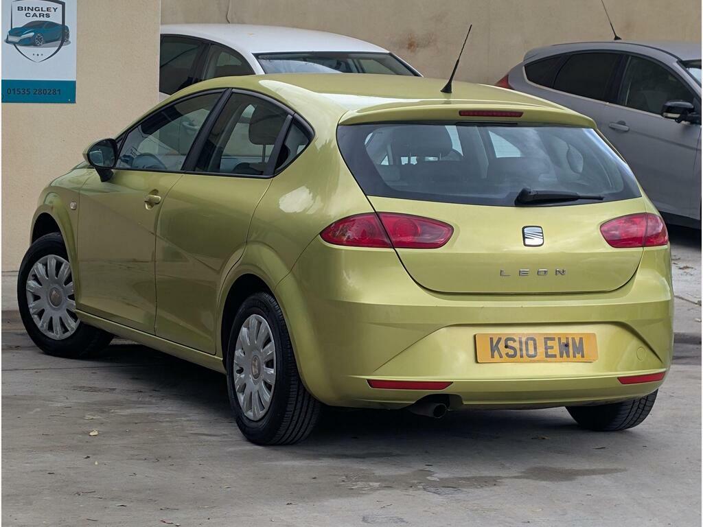 Seat Leon Hatchback 2.0 Tdi Sport Dsg Euro 4 201010 Red #5