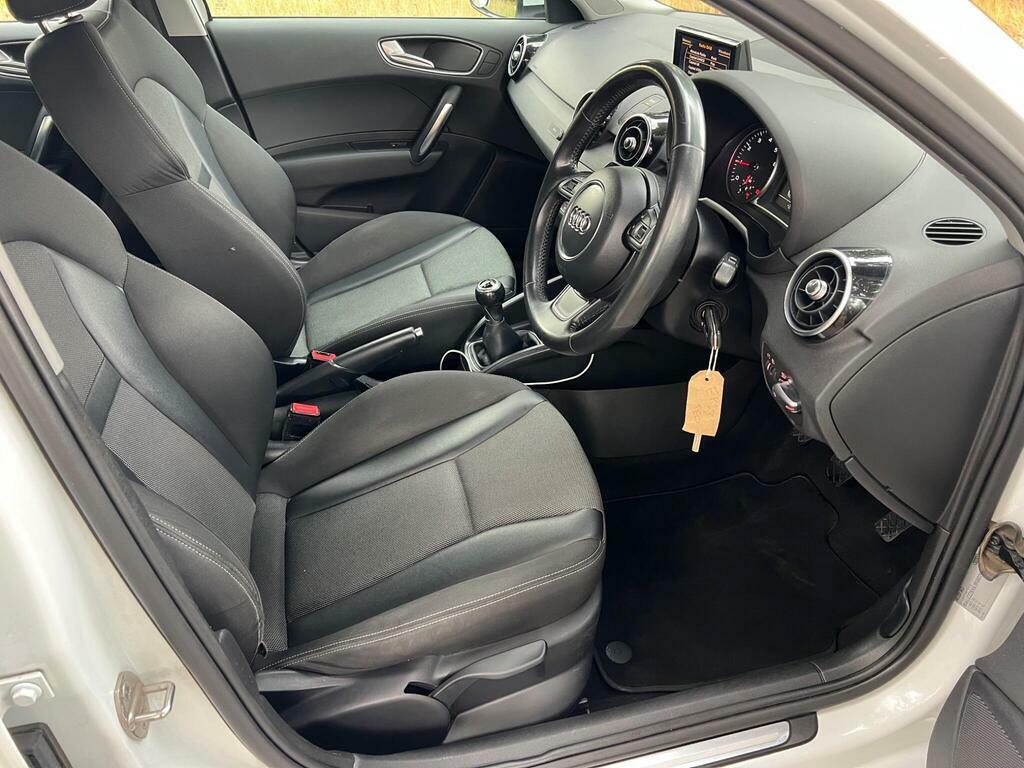 Audi A1 1.0 Tfsi Sport Euro 6 Ss Black #14