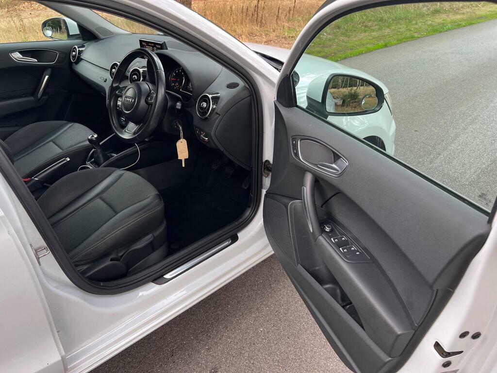 Audi A1 1.0 Tfsi Sport Euro 6 Ss Black #13