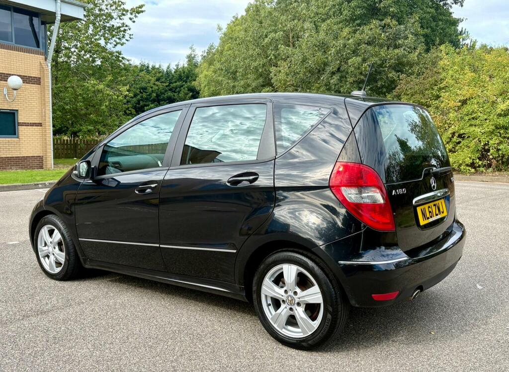 Mercedes-Benz A Class 1.5 A160 Classic Se Cvt Black #11