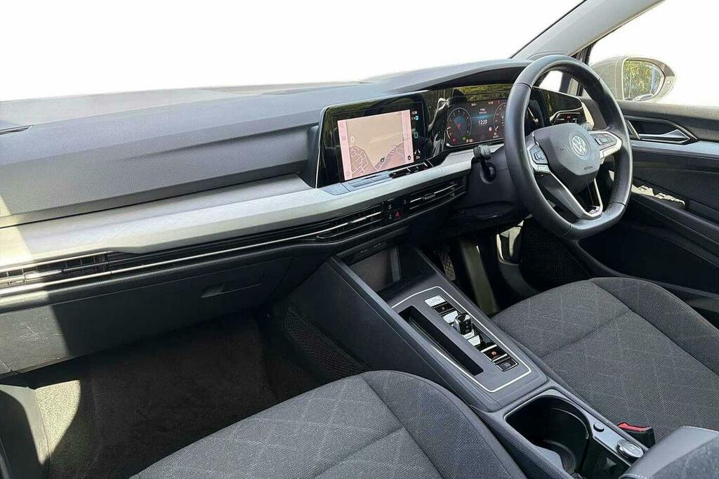 Volkswagen Golf 1.0 Etsi Mhev Life Hatchback Hybrid Dsg Grey #2
