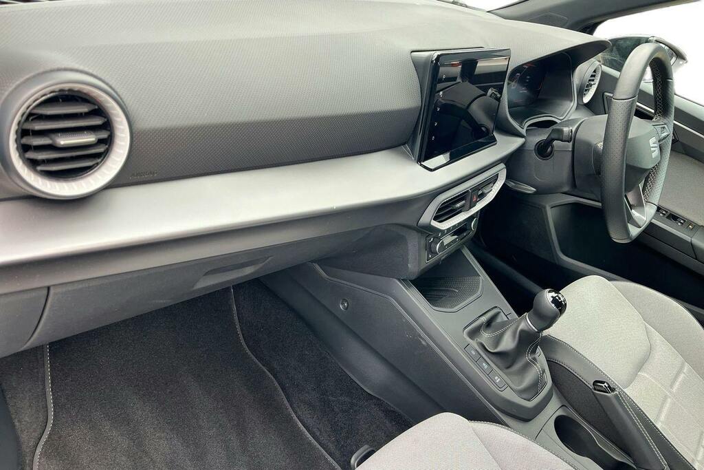Seat Arona 1.0 Tsi Fr First Edition Suv Black #2