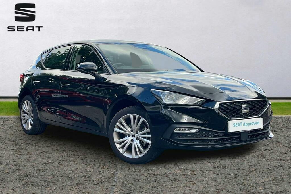 Seat Leon 1.5 Etsi Mhev Se Dynamic Hatchback Hybr Black